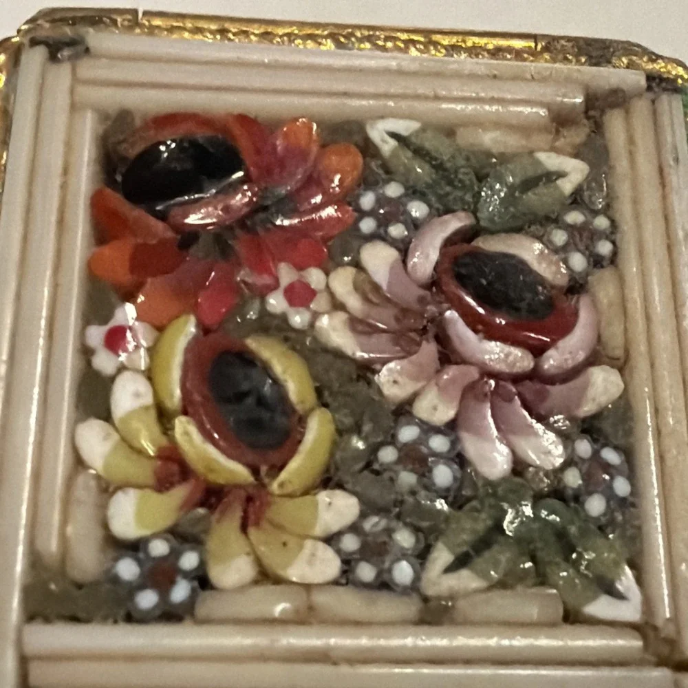 N/A this antique